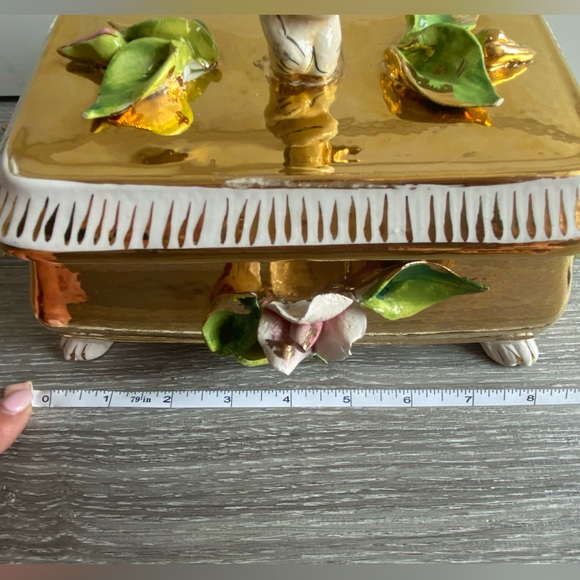 Vintage Gorgeous Hard To Find Gold and Floral Trinket Box Made In Italy - Picture 14 of 14
